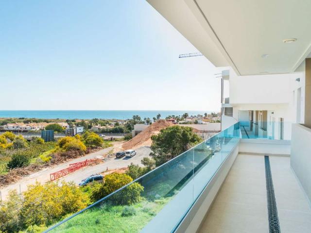 4 dormitorios Apartamento Alicante En venta
