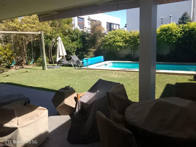 4 Dormitorios Piscina Climatizada 2estar Quincho