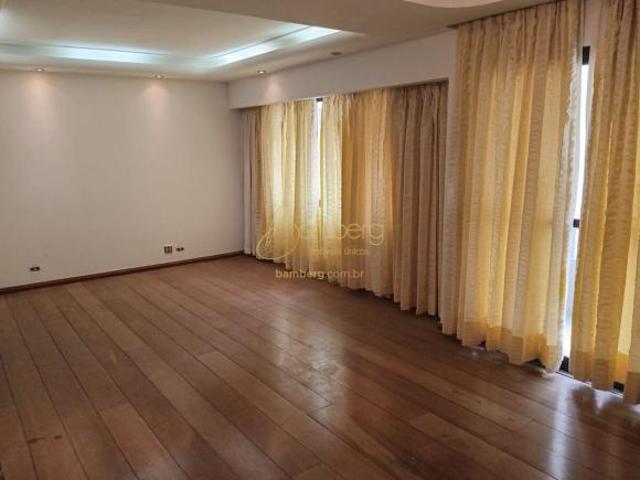 4 Dorms sendo 3 suítes em Torre Única e Bem localizado!