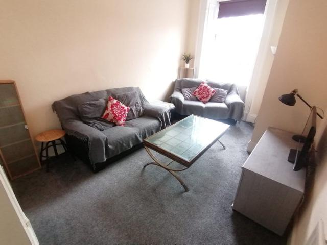 4 double bedroom HMO property available now