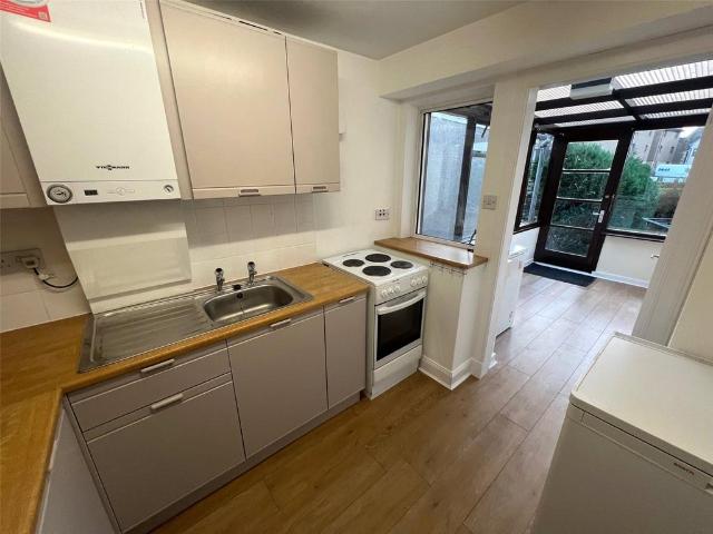 4 Dovecot Park, Selkirk, Scottish. 1 bed bungalow to rent £510 pcm £118 pw