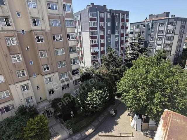 4.etap Piramit Çarşı Yanı Satılık 87m2 Tadilatlı Daire