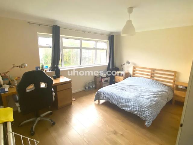 4 Evesham Walk, Coventry CV4, 1 bed flat to rent, £715 pcm | PrimeLocation