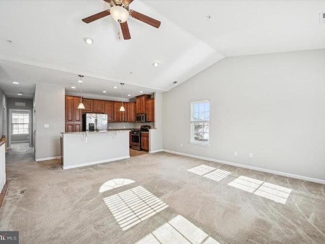 4 Eagle Lane