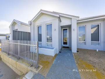 4 Eagle Lane, Eglinton, WA 6034
