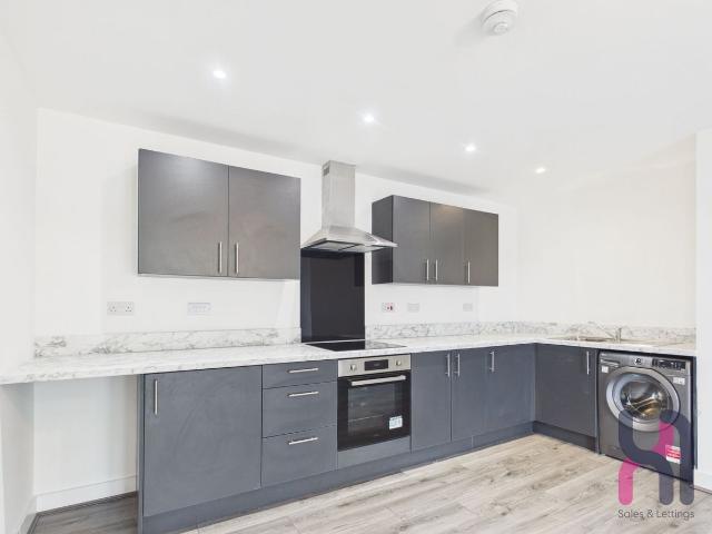 4 East Prescot Road, Liverpool L14, 2 bed flat to rent, £1,075 pcm | PrimeLocation