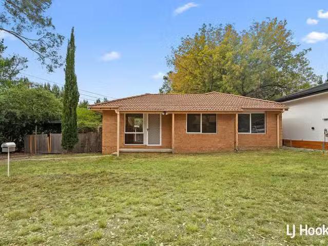 4 Edwell Place, Lyneham, ACT 2602