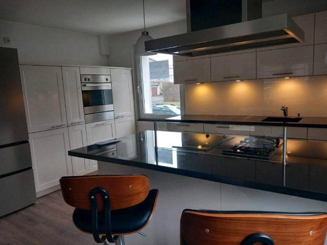 4 Familenhaus mit hochwertiger Eigentümerwohnung