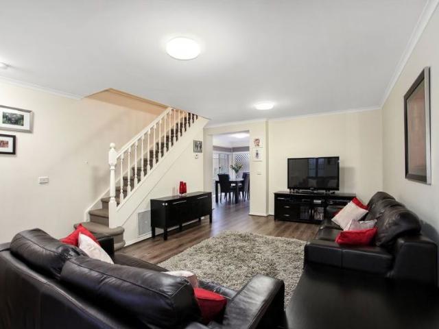 4 Federation Walk Hughesdale, VIC 3166