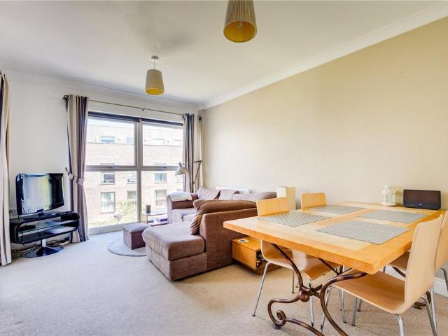 4 Ferndale Road, London, SW9 9NN, United Kingdom | 1 bed apartment for rent #139622941 | Rentberry