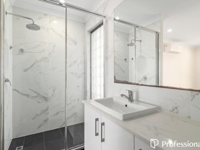 4 Fin PlaceWilletton WA 6155, Australia