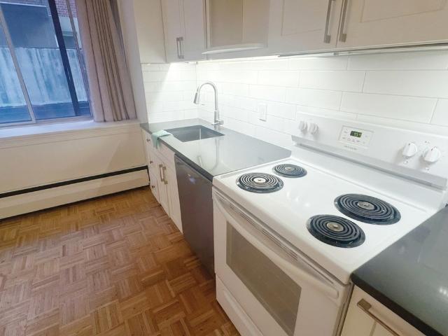 4½ For Rent — Côte des Neiges–Notre Dame