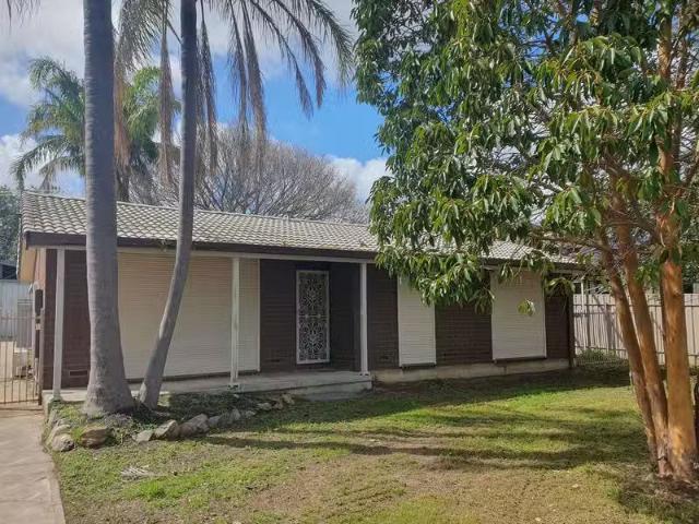 4 Freeman Street, MORPHETT VALE, SA 5162 House for Rent