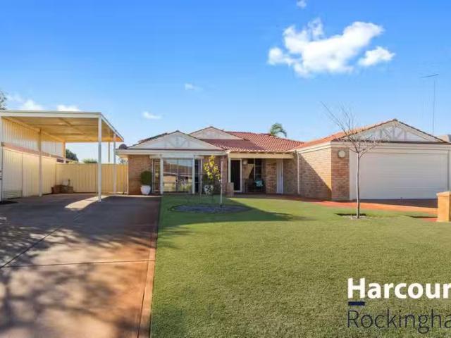 4 Galleon Court, SAFETY BAY, WA 6169 House for Rent