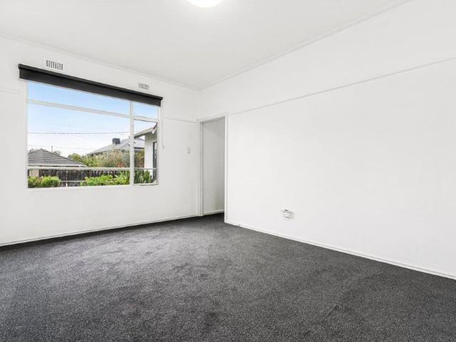 4 Garrett Crescent, Bellfield VIC 3081