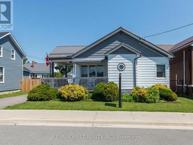 4 George Street, Quinte West, ON, K8V 1R1 house for sale | Listing ID X13504 | Royal LePage