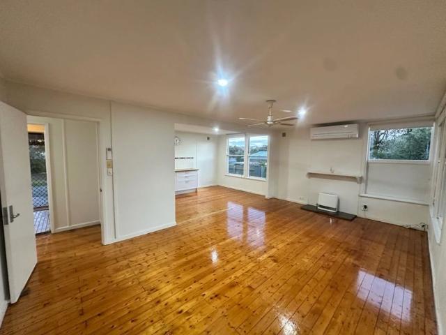 4 Glassenbury Street