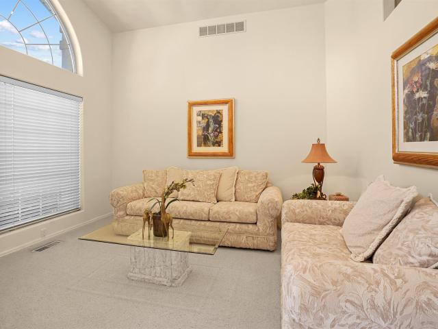 4 Granada Place