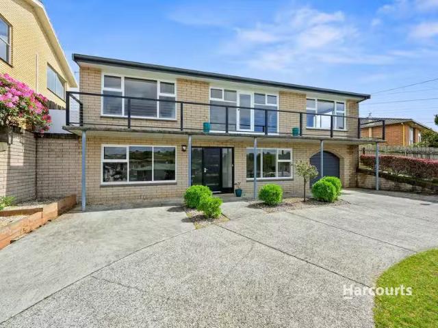 4 Greenacre Street, UPPER BURNIE, TAS 7320 House for Rent