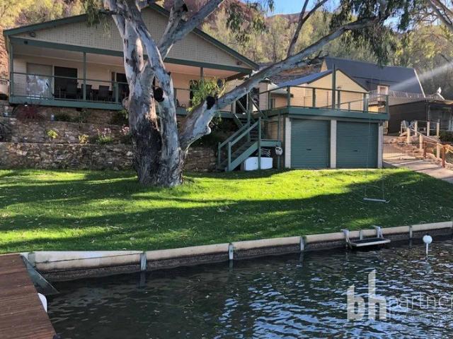 4 Greenbanks Drive, Sunnyside
