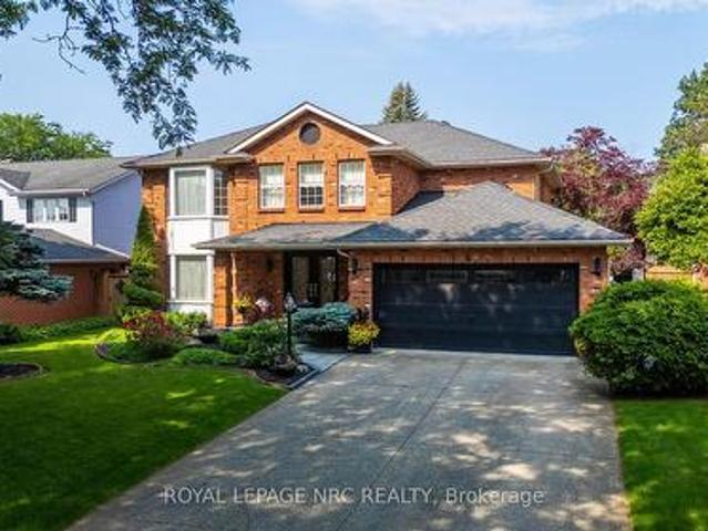 4 Greenvale Court, Pelham Fonthill, ON, L0S 1E1 house for sale | Listing ID X13517 | Royal LePage