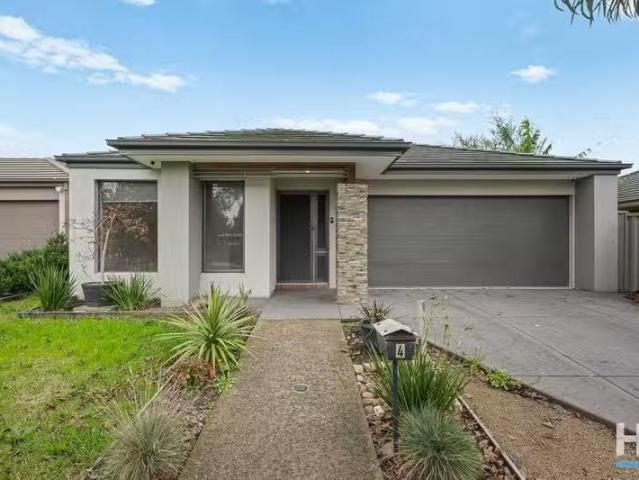4 Hamer Way, CRANBOURNE EAST, VIC 3977 House for Rent