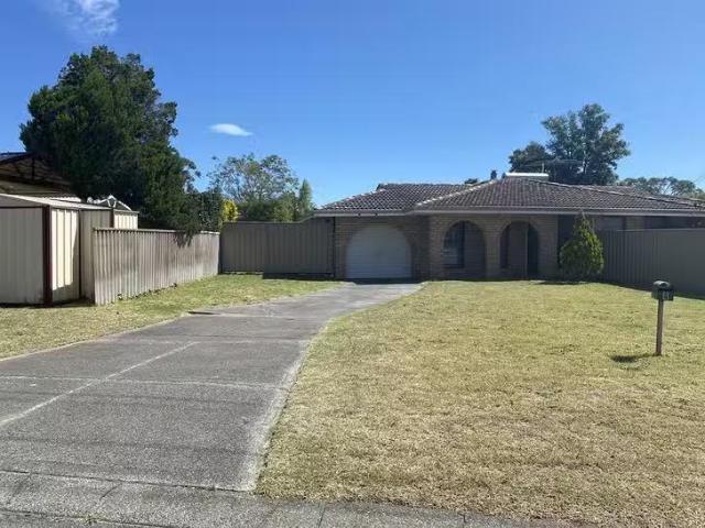 4 Hibiscus Road, Maddington, WA 6109