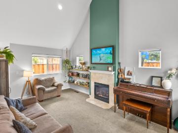4 Holly Dr, Unit C, Freedom, CA 95019 | MLS #ML82039