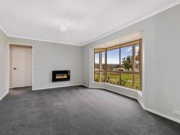 4 Honeycomb Road, Campbells Creek, Melbourne