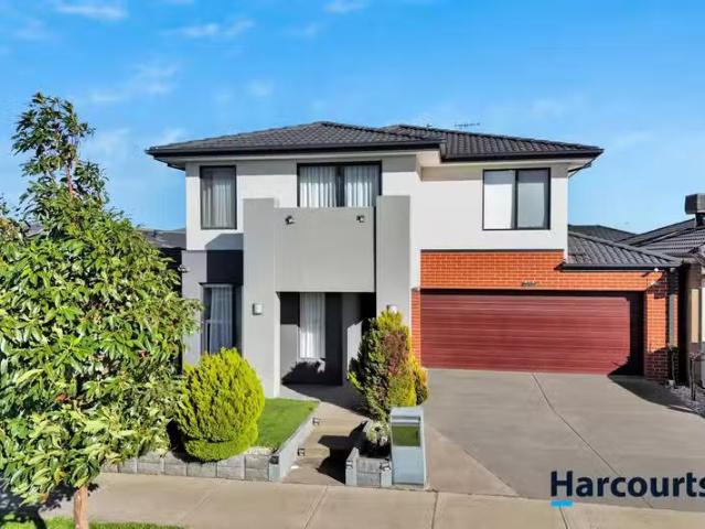 4 Ironstone St, CRANBOURNE EAST, VIC 3977 House for Rent