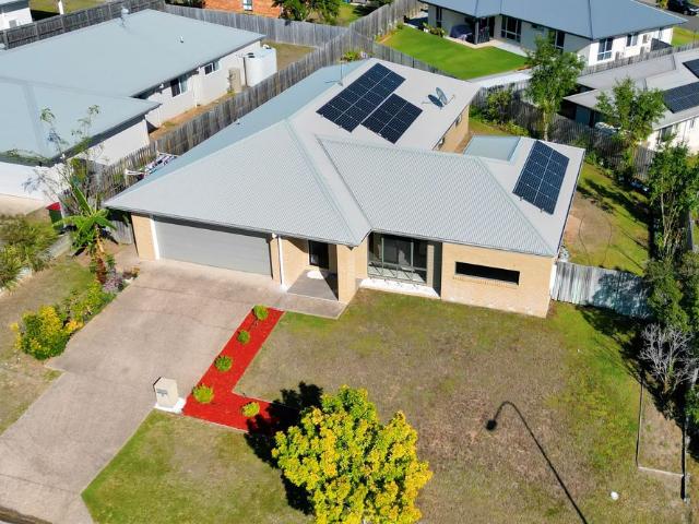 4 Isla Court New Auckland, QLD 4680