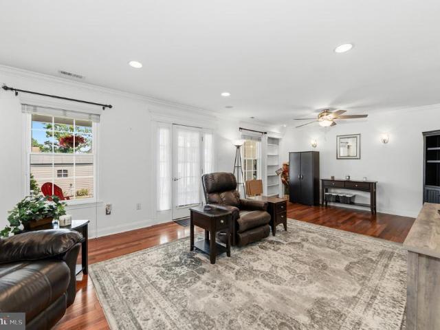 4 Jamie Court