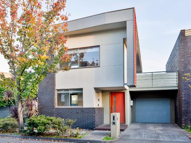 4 Jetty Lane, Maribyrnong