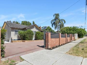 4 Kalara Way, Koongamia WA 6056 House For Rent | Domain
