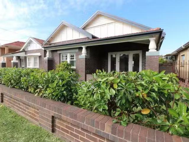 4 Kennedy Avenue, Belmore, NSW 2192