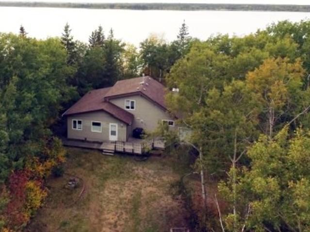 4 Kingbird Road, Rural Bonnyville M. D. AB, T9N 2J6 house for sale | Listing ID E4481 | Royal LePage