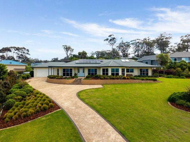 4 Kookaburra Court, Tura Beach