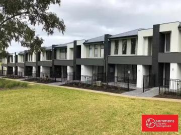 4 Lancelot Lane, Mount Barker, SA 5251