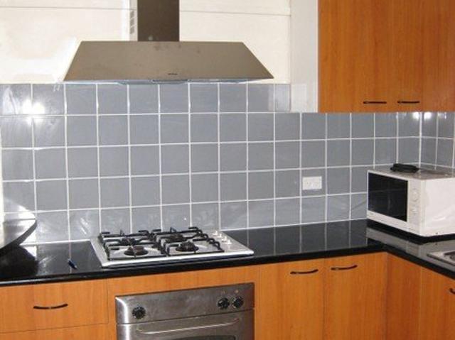 4 large bedrooms 2 bathrooms. including self contained bungalow separate from home. Solar Panels