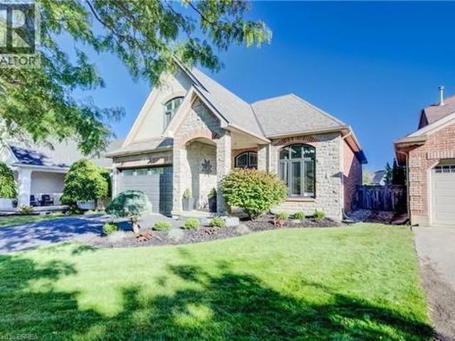 4 Lawren S Harris Drive, Brantford, ON, N3R 7Z6 house for sale | Listing ID 40866 | Royal LePage