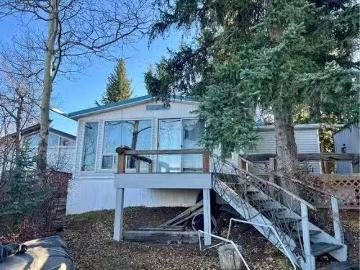 4 Lee Lake Road, Rural Pincher Creek No. 9, M. D. Of, AB, T0K.