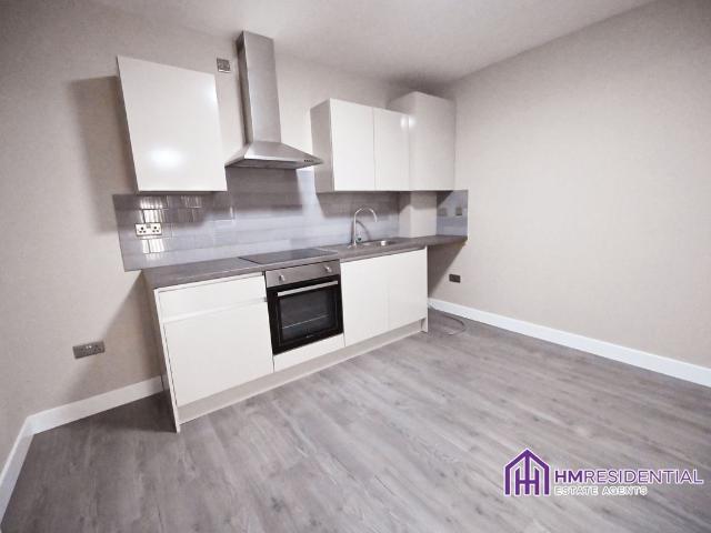 4 Lewis Drive, Fenham, Newcastle Upon Tyne NE4, 1 bed flat to rent, £900 pcm | PrimeLocation