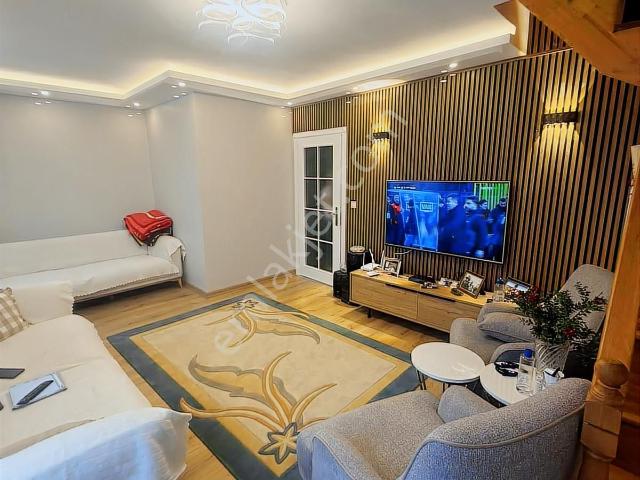 4.levent Çeliktepe Mahallesinde 3+1 125m2 Satılık Dubleks Daire