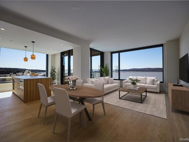 4 Lighthouse Landing 424