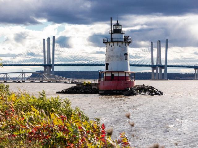 4 Lighthouse Landing 204