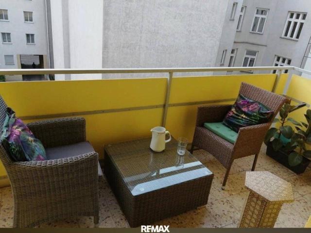4. Liftstock vollmöbliert mit hofseitigem Balkon!