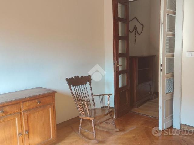 4 LOCALI A VALLE SAN NICOLAO