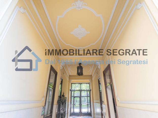 4 Locali in vendita a Milano