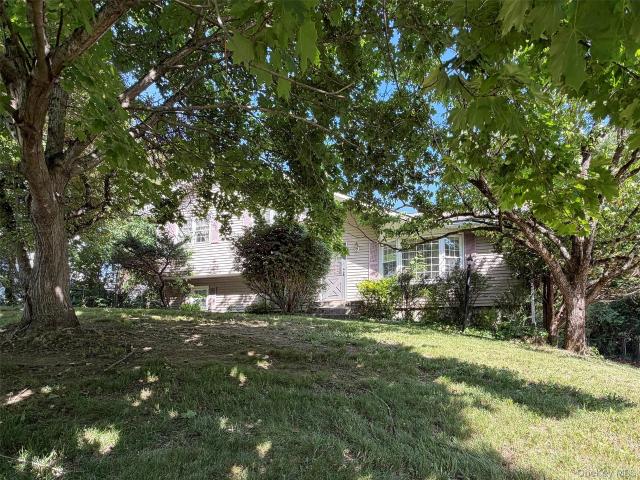 4 Lorelei Drive