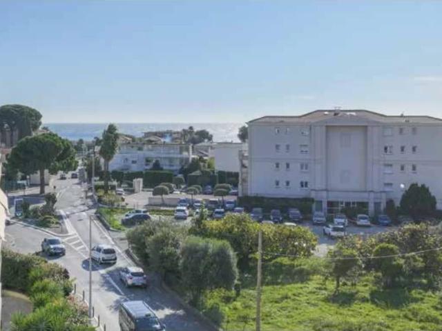 4 p neuf dernier étage St Laurent du Var Plateaux Fleuris 92m² Saint Laurent du Var